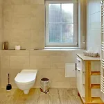 Blockhaus Baum 3 *