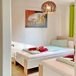 Apartment Blockhaus Baum 3