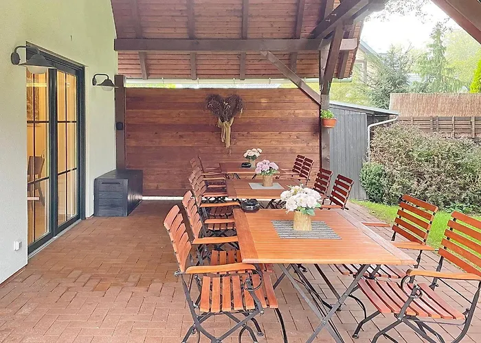 Blockhaus Baum 3 Daire Eiche