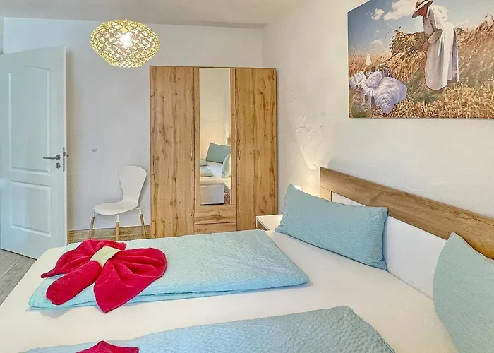 Blockhaus Baum 3 Eiche